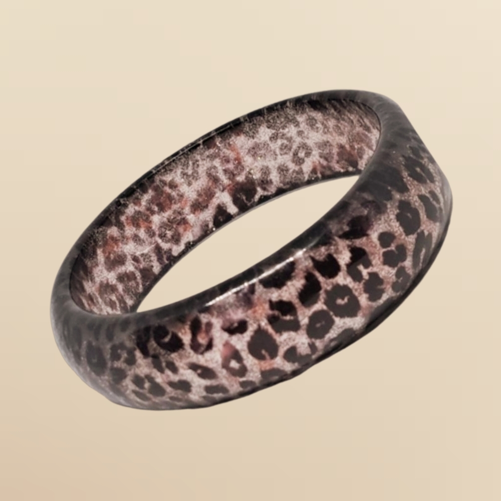 Modern Animal Print Glitter Bangle with Dark Spots